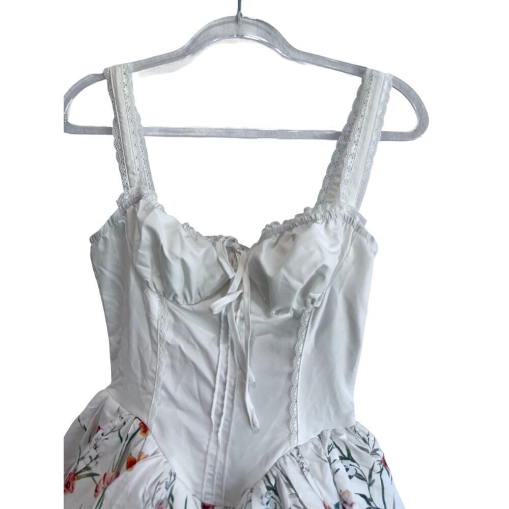 White Floral Corset Dress M Bustier Bubble Skirt Cottagecore Coquette Fit A-Line - Picture 7 of 9